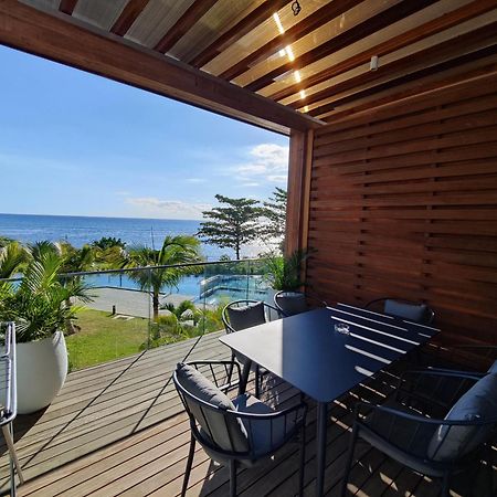 Ocean Point Beach Front Apartment Pointe aux Piments Exterior foto