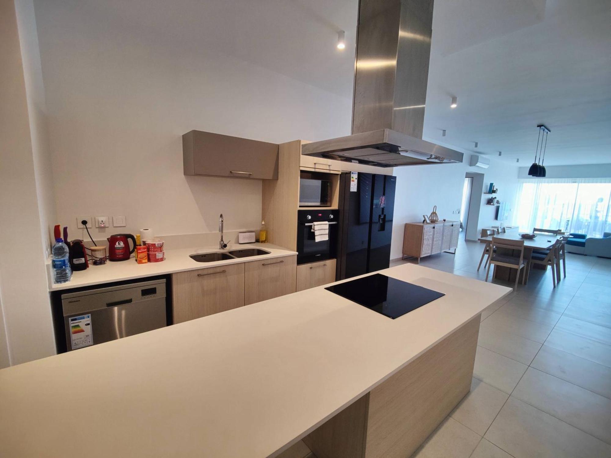 Ocean Point Beach Front Apartment Pointe aux Piments Exterior foto