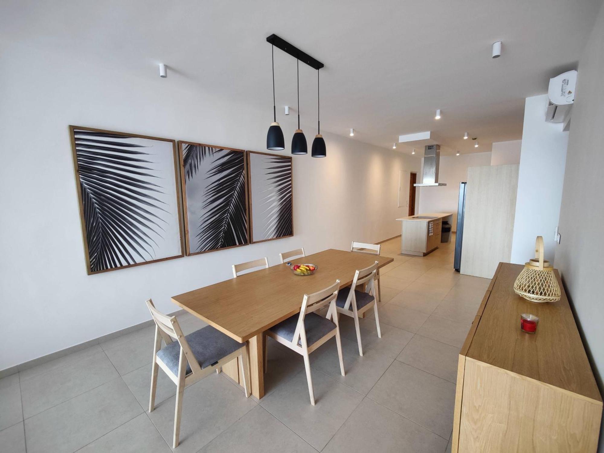 Ocean Point Beach Front Apartment Pointe aux Piments Exterior foto